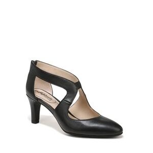 Stride Rite Black Cutout Leather Mid Heel Pump